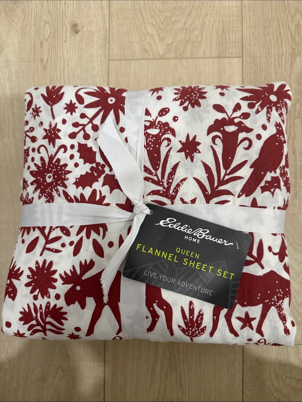 Eddie Bauer Red & White Holiday Flannel Sheet Set - Queen